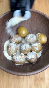 3.9K views · 24 reactions | #kitchen #thekitchen #cooking #baking #varenie #pecenie #jedlo #kuchyna #recepty #recipec #food | Najkrajšie torty a koláče | Facebook
