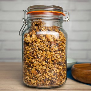 304K views · 3.2K reactions | Healthy Homemade Granola  - Full recipe bit.ly/2K1yjSN | So Vegan | Facebook