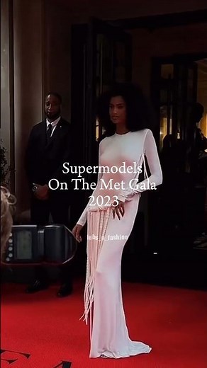 Being a”supermodel”means being a runway model & @the sametime getting invited to the Met Gala #short