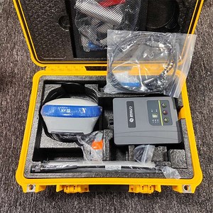 [Hot Item] Engineering Construction 1408 Channels OLED Display Stonex Rtk Gnss GPS Stonex S5II Base and Rover Stonex S990