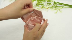 Travel Bra Wallet for Women Hidden Bra Wallet for Travel Under Clothes Secret Pouch(Black, Pink)