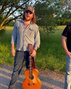 28 reactions | Another exciting part of the “Last Farm in the USA” music video is that we were able to incorporate our band! We wanted to take the opportunity to introduce them to y’all before the video releases this week. Y’all can check us out at our next full band show Sunday September 3 8pm-12am at Jason Aldean’s in Gatlinburg. | Brandon Maddox | Facebook