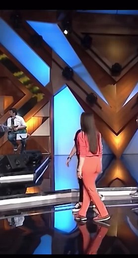 jessica_wuff (@jessica_wuff)’s videos with Originalton - jessica_wuff