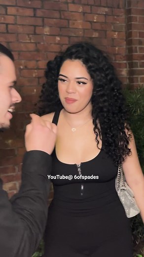 Can I PICK her UP? #magic #magictrick #pickuplines #pickupline #girls #reels2023 #reelsvideo #trendingreels #reelsinstagram #explorepage #magician #mentalism #shocked #houstontx #houston | Jose Reyes