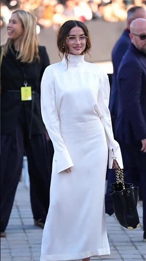 Ana de Armas Stunning at the Louis Vuitton Paris Fashion Week