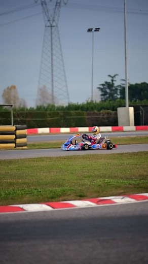 Slowmotion into the 🪮 #racingnumbers #karting #speedpeople #slowmotionvideo | Antony Rodella