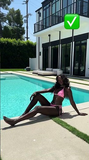 4 poolside poses for the perfect bikini pic 👙