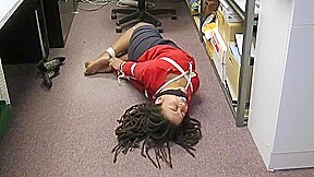 Jec Tied Up By Robber