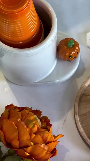 HAPPY HALLOWEEN  Halloween Holiday Hours: 10am to 4pm - ALL halloween decor is now 40% OFF, some exclusions apply, while supplies last ️ | Signatures Gifts | Facebook