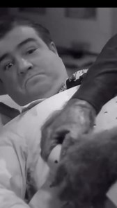 It is *never* a convenient time to turn into a werewolf… 🐺 “Abbott & Costello Meet Frankenstein” (1948) #UniversaMonstersUniverse #AbbottAndCostelloMeetFrankenstein #LouCostello #Wolfman #UniversalMonsters #Horror #HorrorMovies #HorrorReels #Reels | Universal Monsters Universe