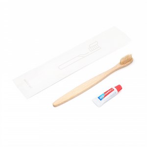 [Hot Item] FDA Approved Eco- Friendly OEM Bamboo Toothbrush with Customized Packing and Logo