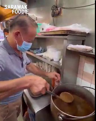 The best Pork Satay in town!! 📌Hap Chen Hian Satay 🍽 Non-Halal | Sarawak Foodie