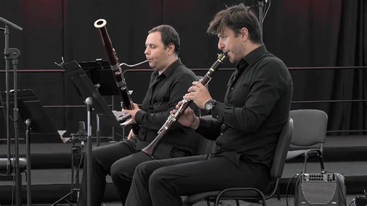 115 lat temu na świat przyszła skrzypczka oraz jedna z najwybitniejszych polskich kompozytorek ✨ Grażyna Bacewicz. Pierwsze sukcesy jako solistka zaczęła odnosić już w 1935 roku. Natomiast w latach 50-tych skupiła się prawie wyłącznie na komponowaniu i nauczaniu. Jej twórczość była wielokrotnie nagradzana i doceniana. Np. za „Kwintet na instrumenty dęte", którego możecie dziś posłuchać w wykonaniu Sinfonia Varsovia Wind Quintet, otrzymała I nagrodę na konkursie kompozytorskim Towarzystwa „Aide a