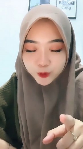 17K views · 1.1K reactions | apikkk pollll #arrumakhma #jatenggayeng #javasoft #jowo #jateng #jawatengah #kembangdesa #desa #virals #viralreels #fyp | Arrum Akhmaa | Facebook