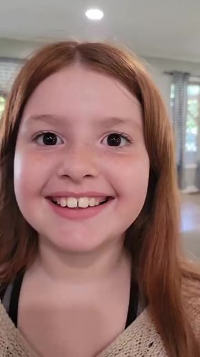 So Charlee kate has voluntary nystagmus. Meaning she can control a rapid vibrating of her eyes. Kinda cool and weird all at the same time #eyes #nystagmus #cool #tricks | Micah Seavers