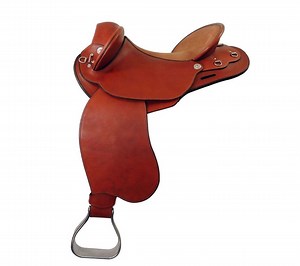 Handmade Australian Leather Fender Saddle: Chestnut Outrider Style - Etsy Australia