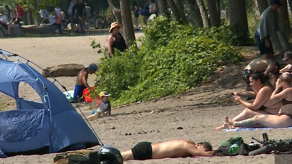 Toronto faces 40 C humidex in 6th heat warning of the year