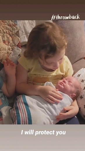 2.8K views · 807 reactions | A little #throwback 梁 that's Jenna singing to baby Elaine. I remember she was so excited to hold her. She's still an awesome big sis. | Meteorologist Shelby Latino | Facebook