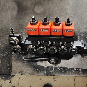 [Hot Item] 18 Rollers Steel Wire Straightener Wire Straightening Technology with Digital Display
