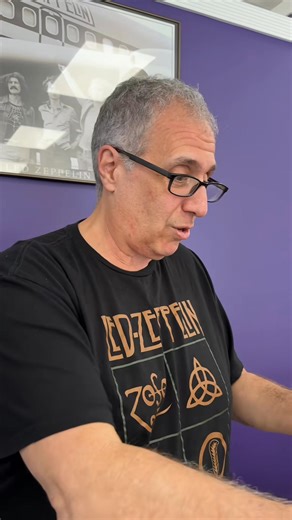 James negotiates for a Rolex Submariner and John gives a mini consultation on a repair #rolex #watches #business #entrepreneur #luxury #foryou | John Buckley