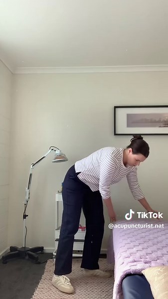 Acupuncturist + Naturopath on TikTok