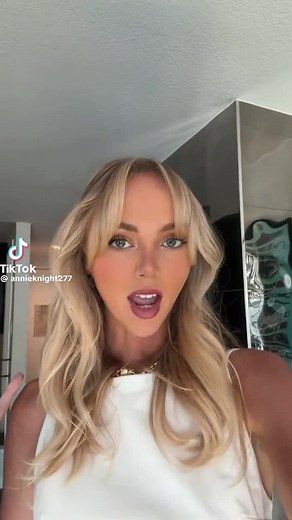 Controversial OnlyFans Creator at Schoolies Event: Police Concerns Revealed