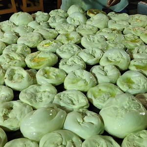 Madurai Bun Parotta Kadai, KK Nagar, Madurai Madurai Bun Parotta Kadai, Madurai, Tamilnadu One of the most famous place for Bun Parotta | South Indian Food