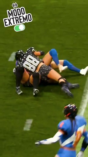 Fútbol Americano Femenil en USA: Jugadas y Tackleadas