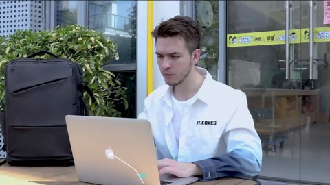 FENRUIEN Travel Carry-On Backpack 41L Expandable 17.3inch Laptop Backpack Airplane Approved Large Capacity College Day Pack Waterproof with USB Port for Men & Women