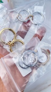 1.5K views · 21 reactions | Viral interlocking rings, represent love ❤️,friendship,commitment !! link in bio ,DM us for more info ( search item number NH10975289,NHWZ38942,NHWZ38944 on our site) #nihaojewelry #wholesalejewelry #rings #trinityring | Nihaojewelry.com | Facebook