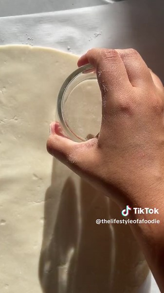 If you love pecan pie around Thanksgiving, you will absolutely adore these mini pecan pies that are made just like a large one would be but turned into minis in a muffin tin. They have those crunchy pecans, a gooey Center, as well as a golden brown crust! You can find a detailed recipe on my website right now!