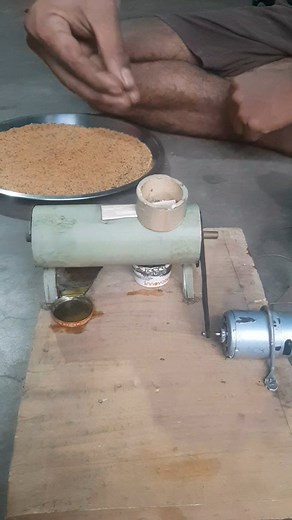 Mustard oil expeller machine #technology #machine #creativity #mustard #MustardOil #science | village technology