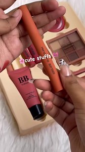 11K views · 349 reactions | 殺Makeup Gift Box  For order Inbox #viralpost #MakeupGiftBox #giftbox #MakeupGiftBox #giftbox #makeupgiftshop | Cute Stuff's | Facebook