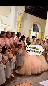 5.8M views · 71K reactions | 凉una amistad asi vale Oró ❤️mira bien cómo está Niña ayuda a la Quinceañera | Herrera effects photography | Facebook