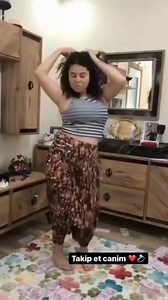 202K views · 2.8K reactions | Neriman Sallan Gel : https://youtu.be/IFXUoHg_9Wk | Eğlenceli Videolar | Facebook