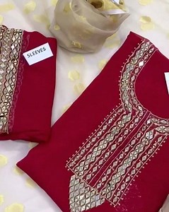 #newcollection #3pc #dress 💐 Stuff *Chiffon*🥀 #Shirt bamber chiffon neck Mirror work with sleeves mirror work🌺 #Dupatta Organza broshia 🎄 #Trouser plain masouri #Cash💸 On Delivery📦 All Over Pakistan For Order 📝 and More Details Inbox 📬 WhatsApp 03338911114 or 03006364330 #Multan_Arts #Fashion #InstaFashion #Pakistanifashion #Pakistanidesignerwear #Desiwear #Pakistaniclothes #StreetStyle #Stylish #WomenFashion #InstaStyle #LookBook #Pakistanicouture #StyleBlog #Blog #StyleBlogger #OutfitO