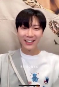 4.4K views · 698 reactions | Ten Owhat fansign event မှာ fan...
