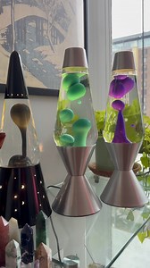 686K views · 10K reactions | I make my lamps gooey 履‍♀️ #customlavalamp #lavalamps #colors #childhood #ozonegifts #ozonegiftslavalamp | Rosectra | Facebook