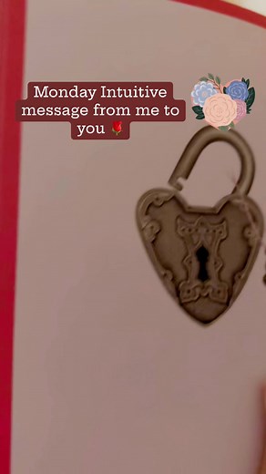 ℳℴ𝓃𝒹𝒶𝓎 ℐ𝓃𝓉𝓊𝒾𝓉𝒾𝓋ℯ 4𝓊 ❀ #intuition #oraclebook #bookofshadows #bookofanswers #oraclereader #love #guidance #relationships | Aura and Earth