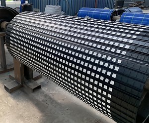 [Hot Item] Conveyor Drum Pulley Coating Ceramic Lining Rubber Backed Ceramic Lagging Sheet
