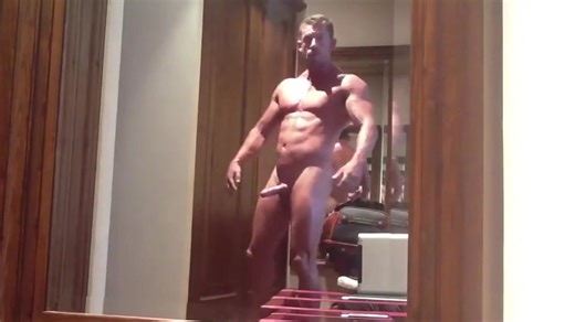 Bodybuilder - video 10