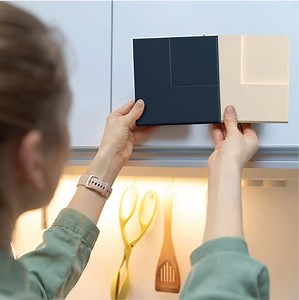 Home Decorators Collection Washington 18 in. W x 24 in. D x 34.5 in. H Plywood Assembled Base in Vesper White with 1-Shelf Soft Close B18L-WVW