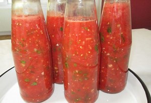 Evo kako se pravi sos od paradajza - NAJBOLJI RECEPTI