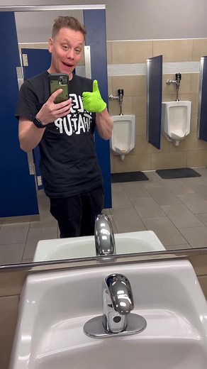 3 cleaning tips from a Janitor #cleaningtips #cleaning | Clean That Up