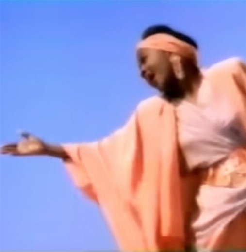 Vintage_Black on Instagram: "Happy Birthday to one of my Favorite Gospel Artists, the Anointed CeCe Winans! CeCe Winans, born Priscilla Marie Winans on October 8, 1964, in Detroit, is one of the most celebrated gospel artists in contemporary Christian music. Growing up in the legendary Winans family, she rose to fame alongside her brother BeBe as part of the duo BeBe & CeCe Winans, blending gospel, R&B, and pop to bring gospel music to mainstream audiences. The duo began in 1982 as PTL Singers b