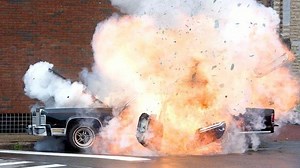 Kill the Irishman · Film 2011 · Trailer · Kritik