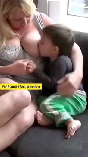 How to breastfeed new born baby | Breastfeeding Tutorial | Breastfeeding mom | Breastfeeding Video