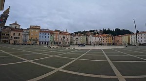 87 reactions · 21 shares | Adevăratul serial despre Slovenia...