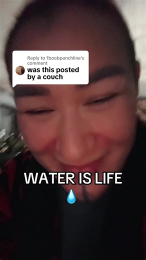 Replying to @1boobpunchline wanna know why im on my couch? Here ya go . #couchsurfing