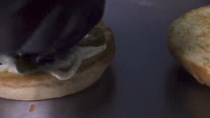 2K views · 147 reactions | OPINING SOON  مطعم تومية العنوان : دمشق - ساحة الشهبندر للتواصل والاستفسار على الأرقام التالية: 0956767108 011-4440803 | دافني Dafni | Facebook